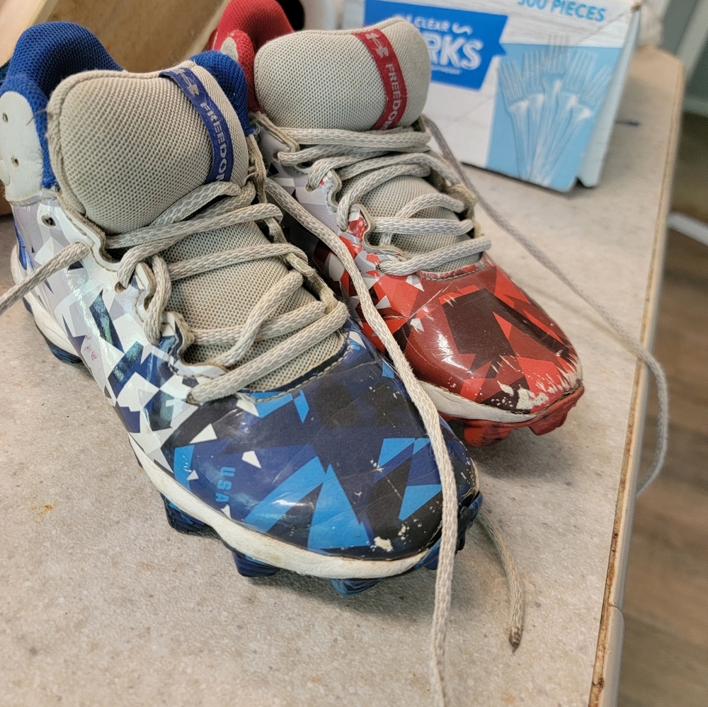 Under Armour Freedom football cleats
